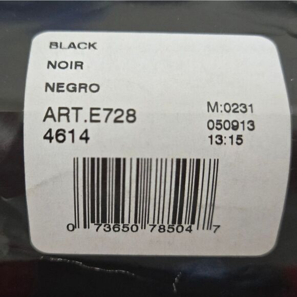 πππβRed Heart Soft Yarn Bundle - Black, Red, Purple, White HALLOWEEN BUNDLE - Picture 9 of 12